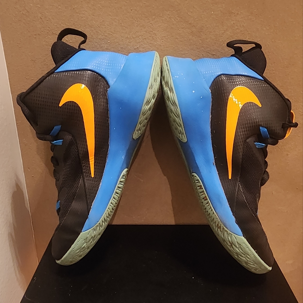 Nike Future Court Shoes Basketball Sneakers
